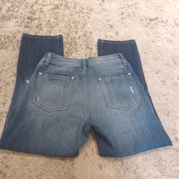 ALICE + OLIVIA Jeans - Picture 3 of 7